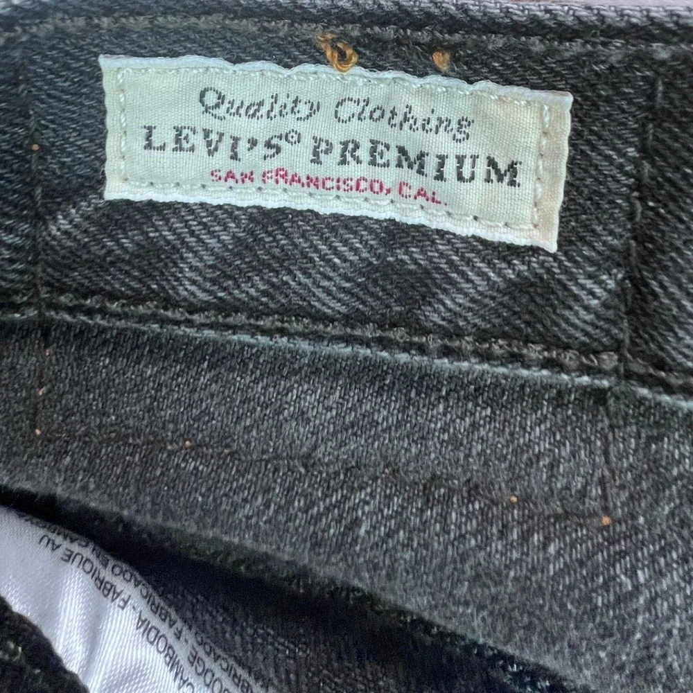 Levi's 501 Premium Distressed Black Denim Jeans‎ Button Fly Men Size 30X28